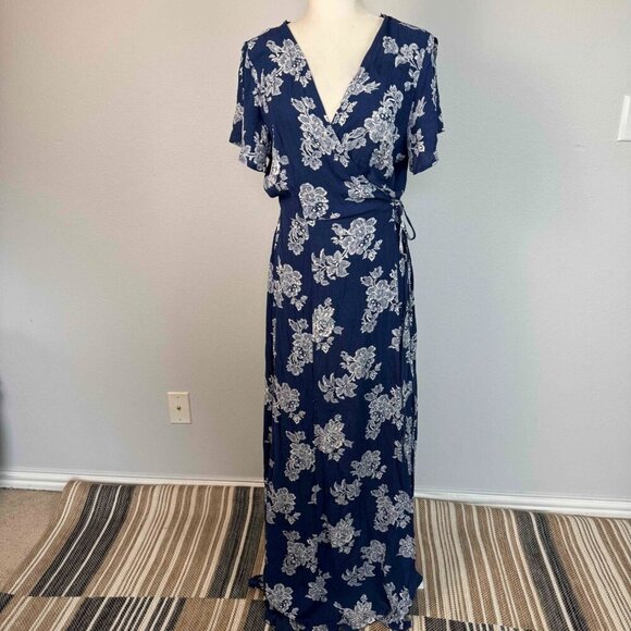 Lulus Women's Heart of Marigold Wrap Maxi Dress 100% Rayon Floral Navy Blue Sz L - Picture 1 of 16